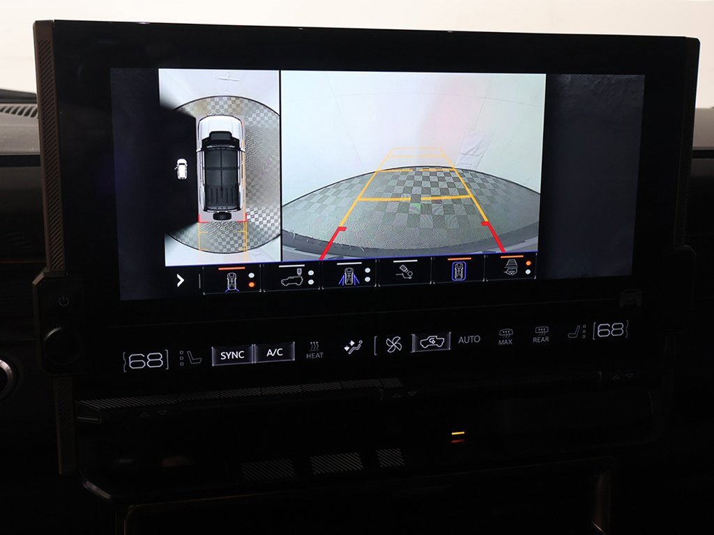 Used 2024 GMC Hummer EV 3X w/ LPO, Illumination Package image 43