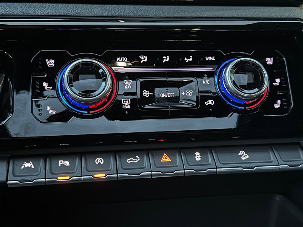 New 2025 GMC Sierra 1500 AT4 w/ AT4 Premium Package image 61