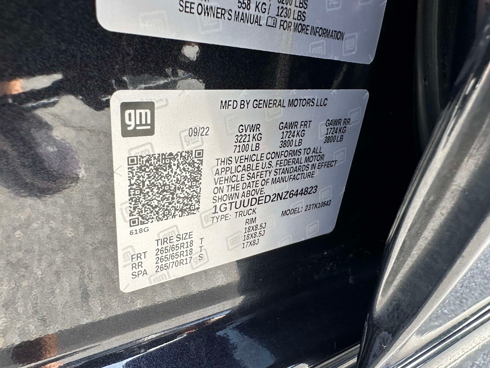 Used 2022 GMC Sierra 1500 SLT w/ SLT Convenience Package AWD/4WD image 34