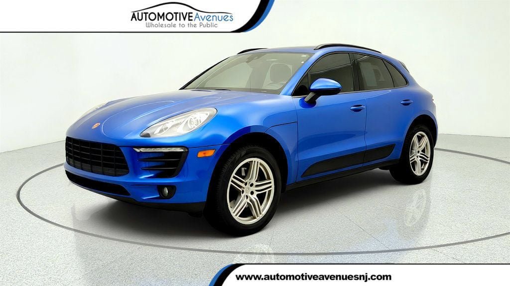 Used 2017 Porsche Macan AWD/4WD image 1
