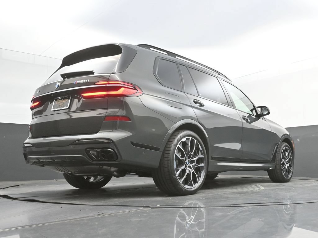 New 2027 BMW X7 M60i AWD/4WD image 47