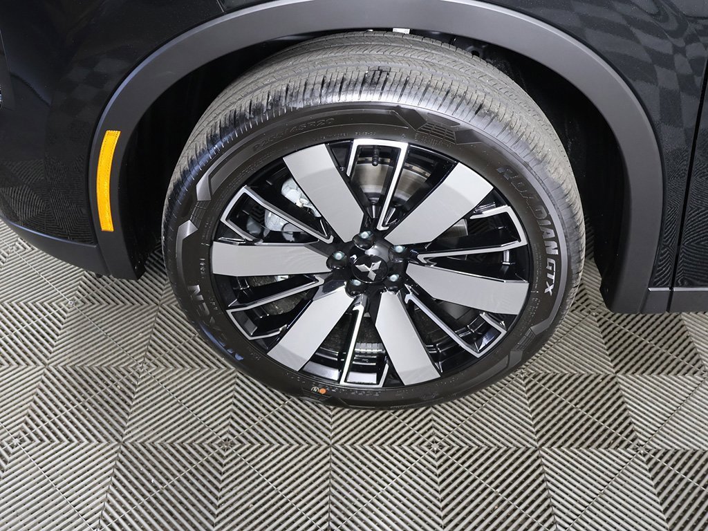 New 2025 Mitsubishi Outlander SE image 20