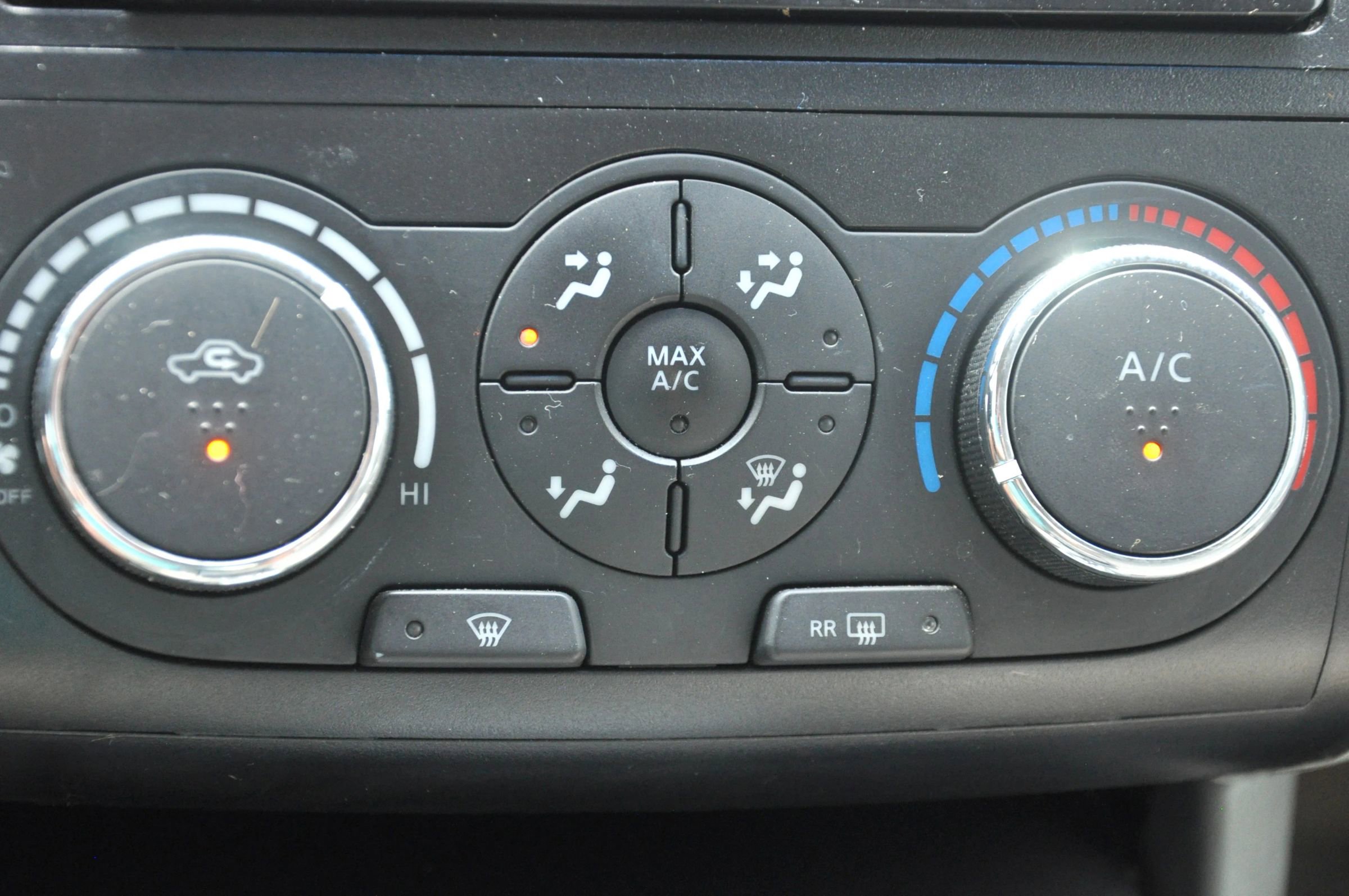 Used 2012 Nissan Altima 2.5 FWD image 38