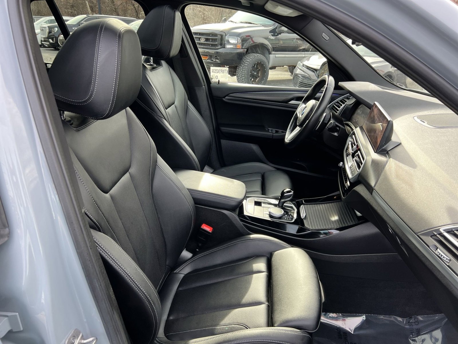 Used 2024 BMW X3 xDrive30i w/ M Sport Package image 27