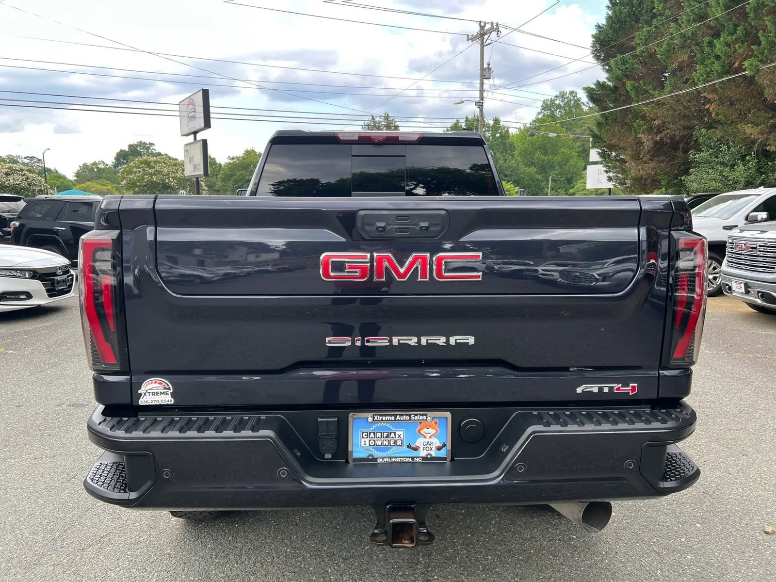 Used 2024 GMC Sierra 2500 AT4 w/ AT4 Premium Plus Package AWD/4WD image 5