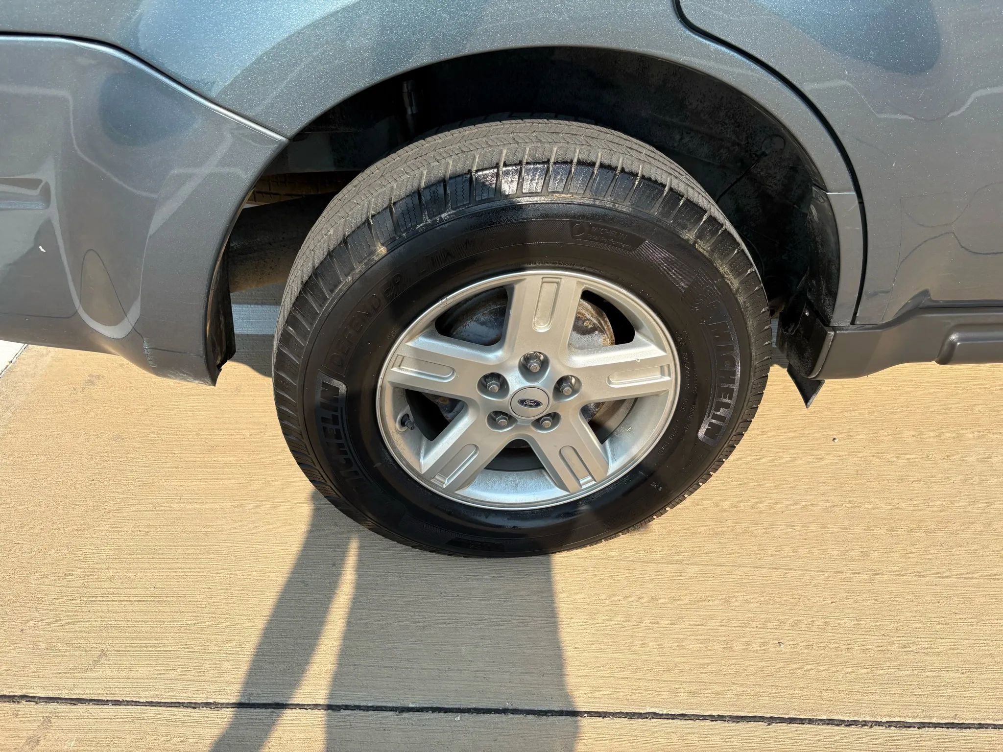 Used 2011 Ford Escape 4WD Hybrid image 33