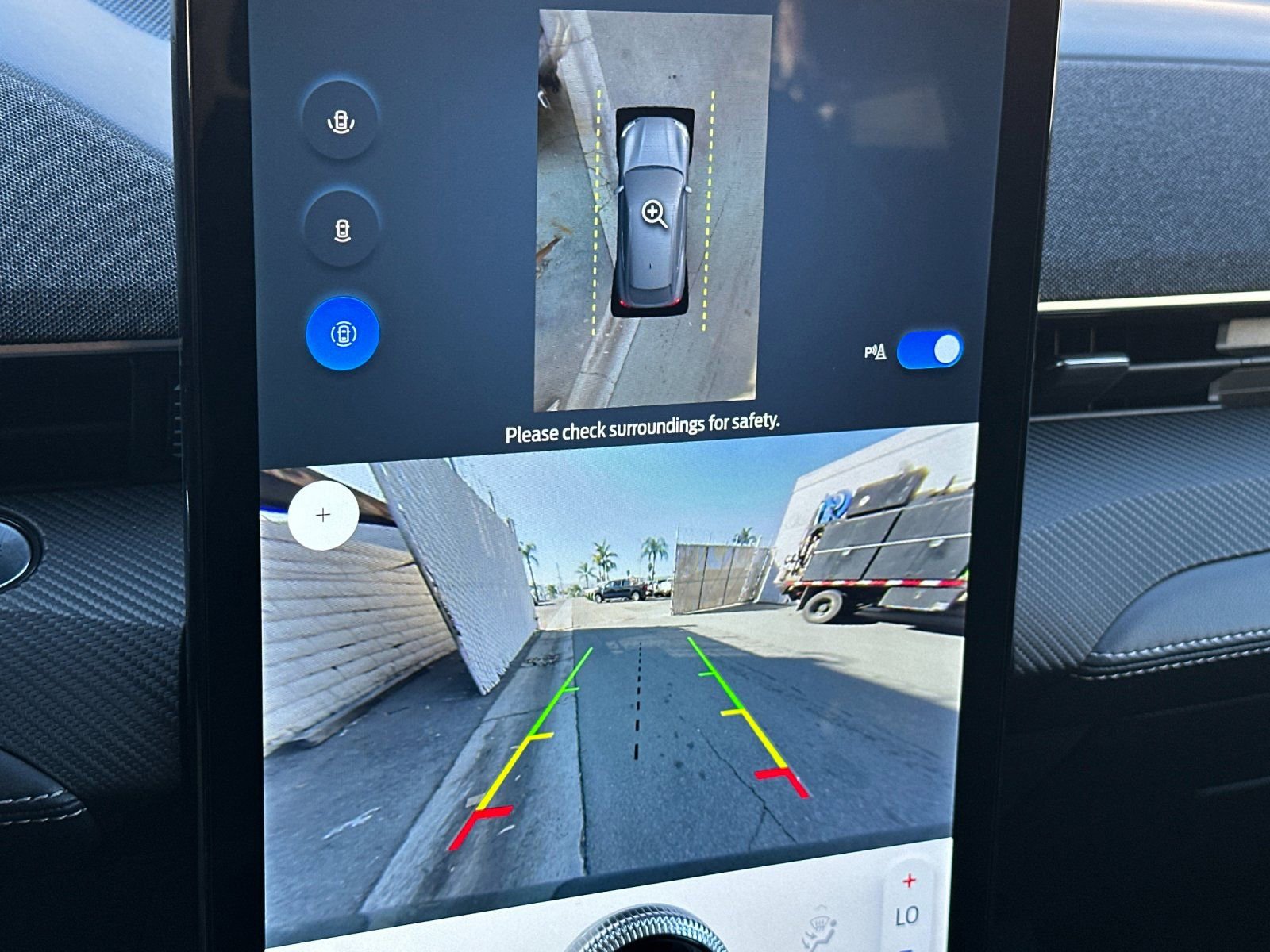 Used 2024 Ford Mustang Mach-E Premium image 23