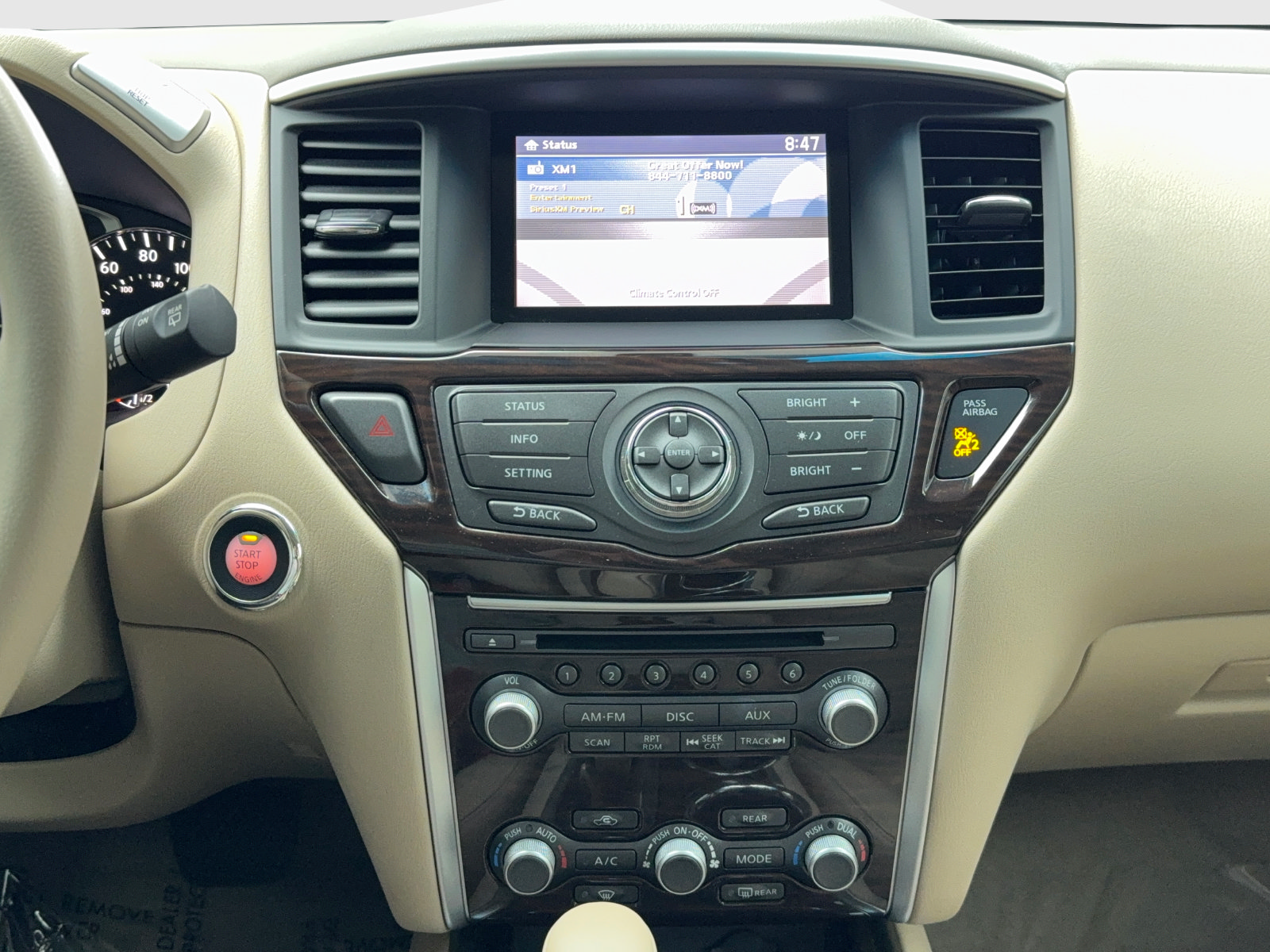 Used 2014 Nissan Pathfinder SL w/ SL Premium Package FWD image 27