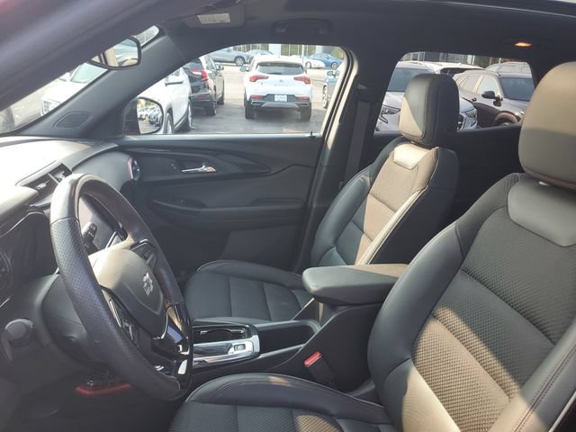 Certified 2022 Chevrolet TrailBlazer RS w/ Sun and Liftgate Package AWD/4WD image 18