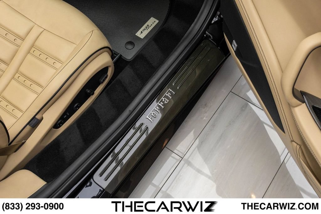 Used 2015 Ferrari 458 Spider RWD image 86