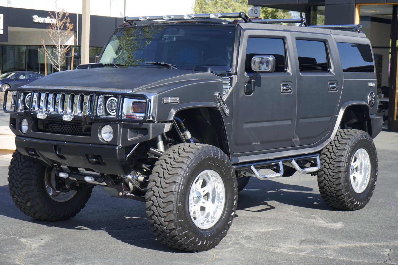 Used 2003 HUMMER H2 w/ Preferred Equipment Group image 3