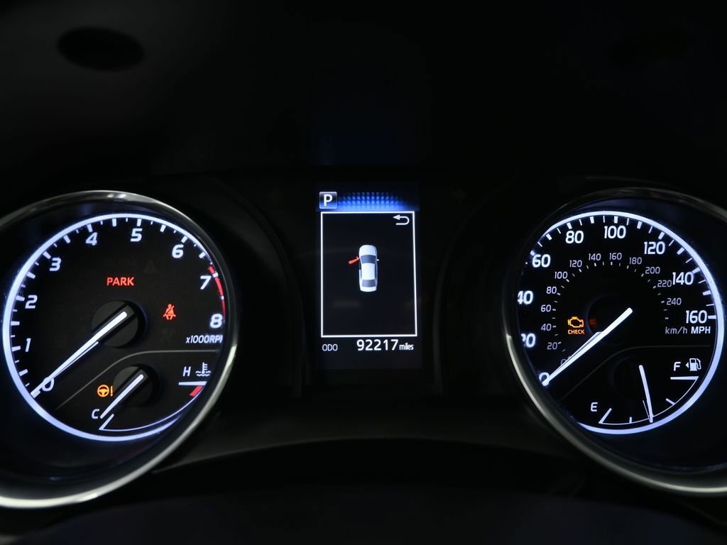 Used 2020 Toyota Camry SE image 13