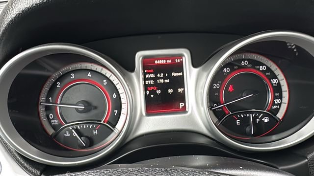 Used 2019 Dodge Journey SE w/ Blacktop Package image 17