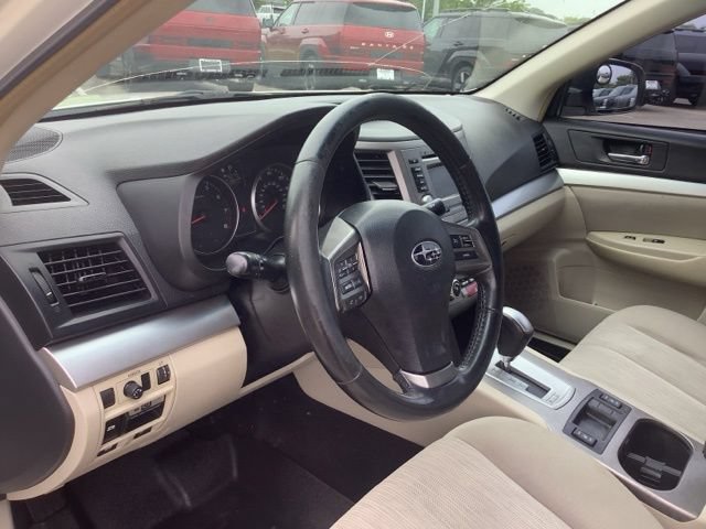 Used 2014 Subaru Legacy 2.5i Premium AWD/4WD image 15