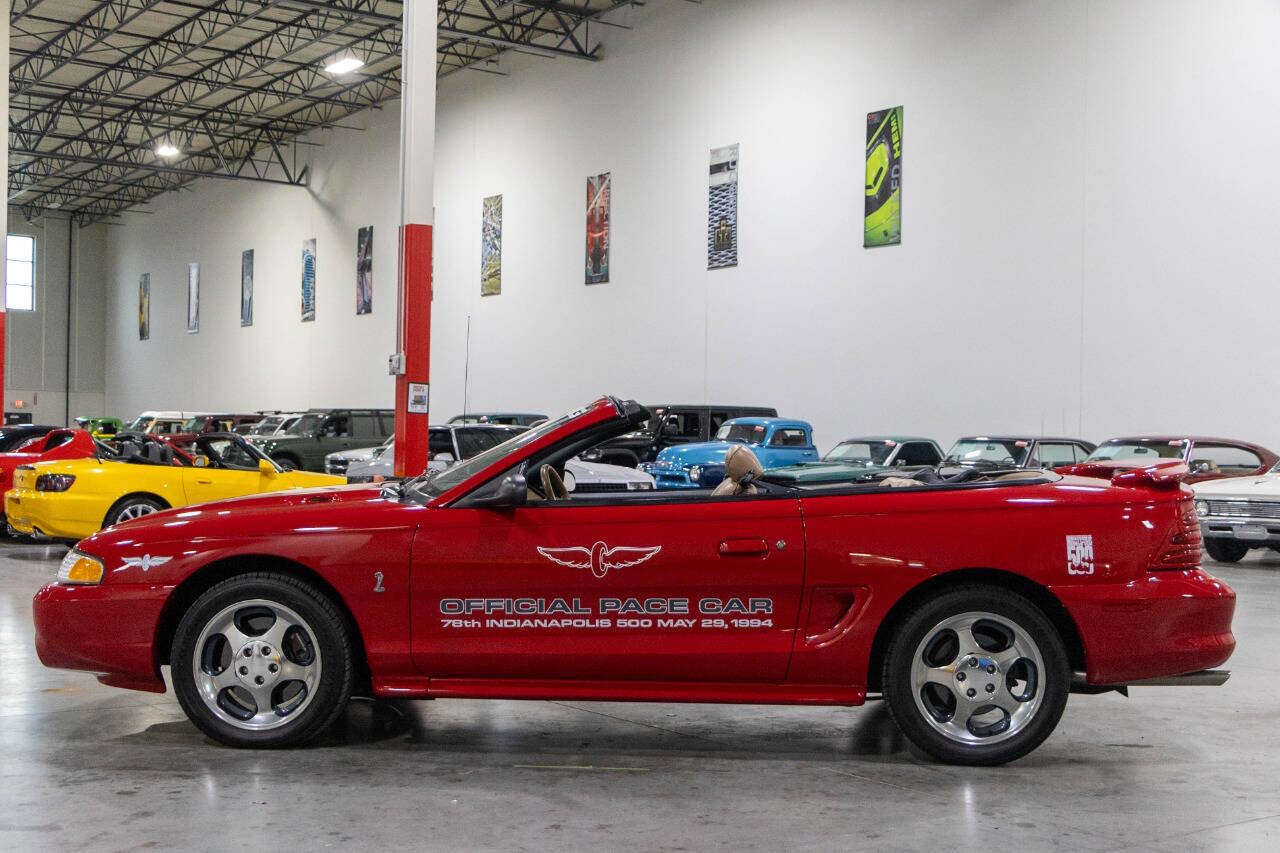 Used 1994 Ford Mustang GT RWD image 4