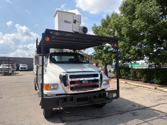 Used 2015 Ford F750 2WD Regular Cab Super Duty image 5
