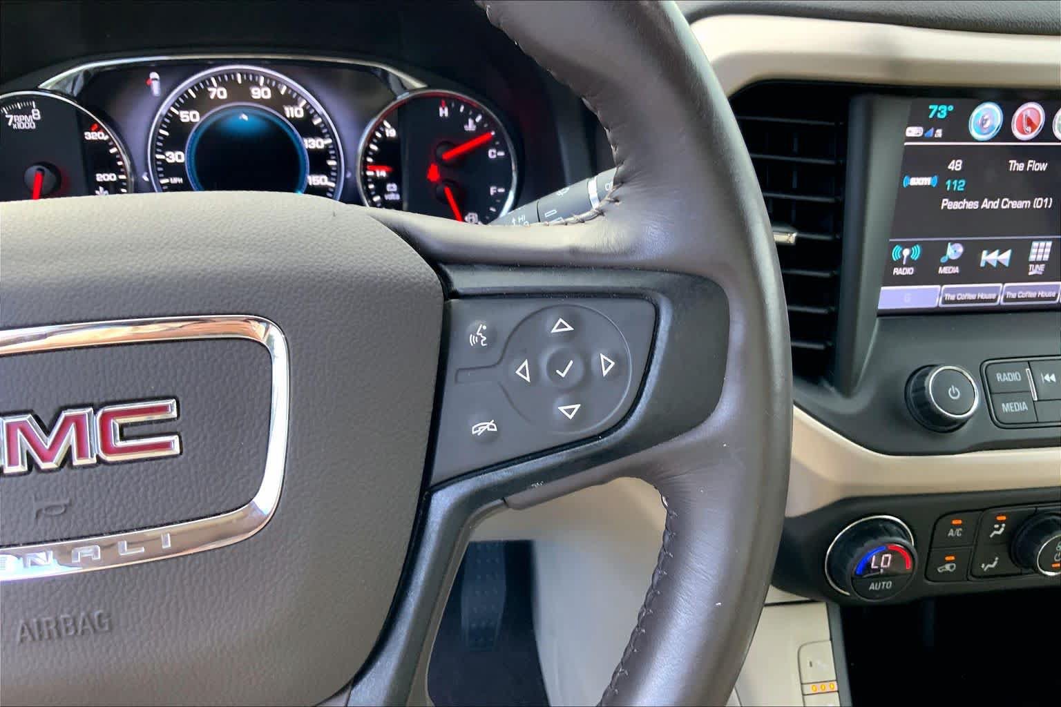Used 2019 GMC Acadia Denali w/ Technology Package AWD/4WD image 24
