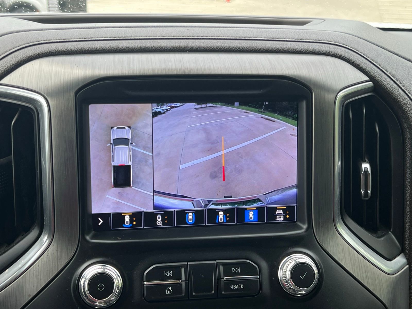 Used 2022 GMC Sierra 2500 Denali w/ Denali Ultimate Package AWD/4WD image 33