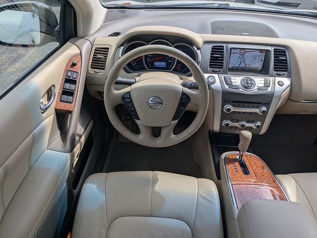 Used 2012 Nissan Murano LE w/ Platinum Pkg AWD/4WD image 16
