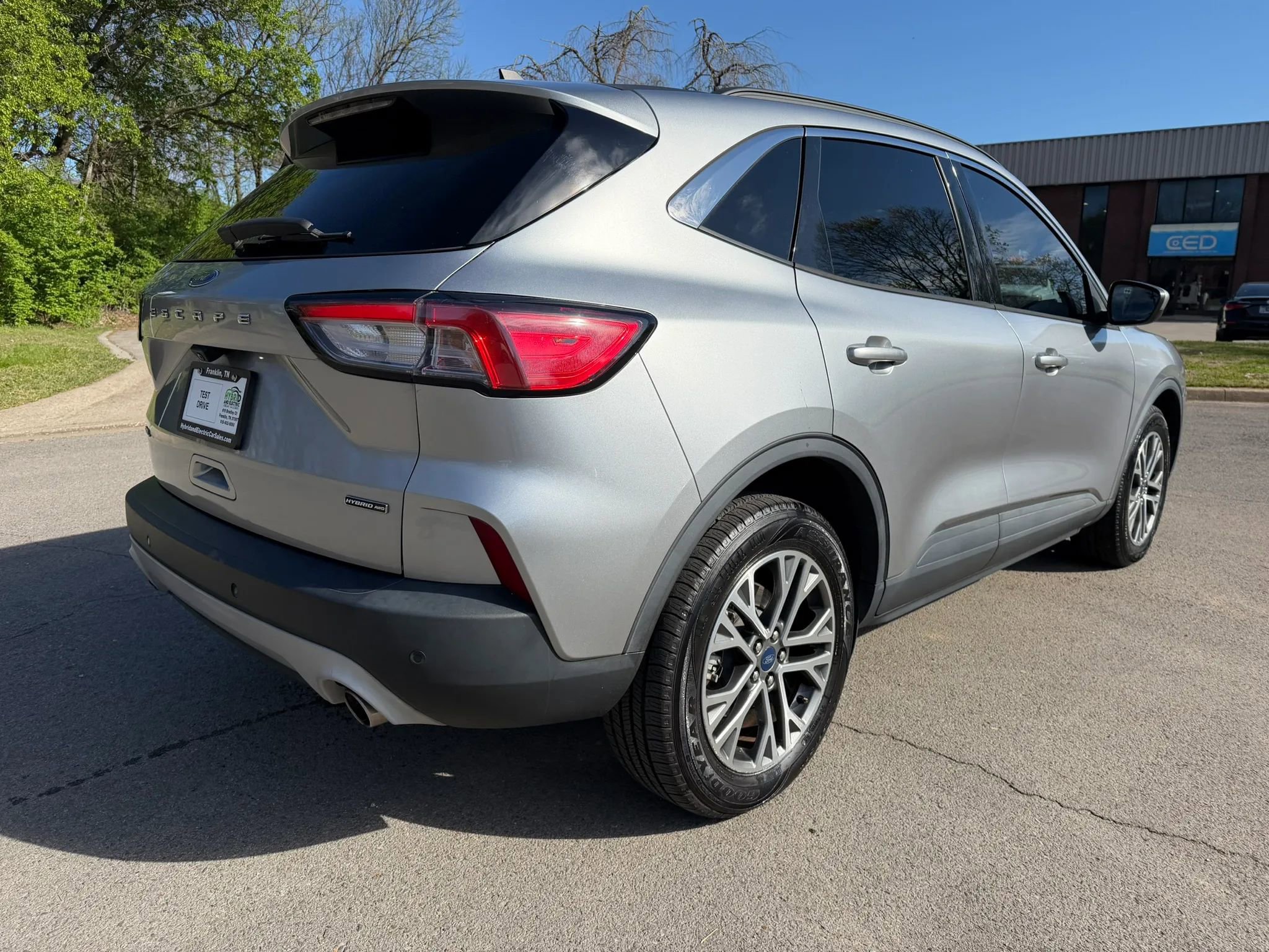 Used 2021 Ford Escape SEL image 5