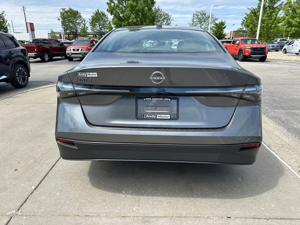 New 2026 Nissan Sentra SV w/ SV Convenience Package FWD image 9