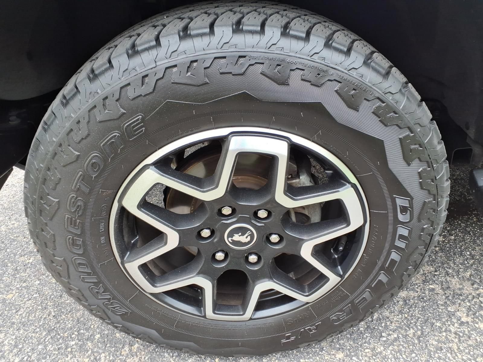 Used 2021 Ford Bronco Outer Banks AWD/4WD image 13