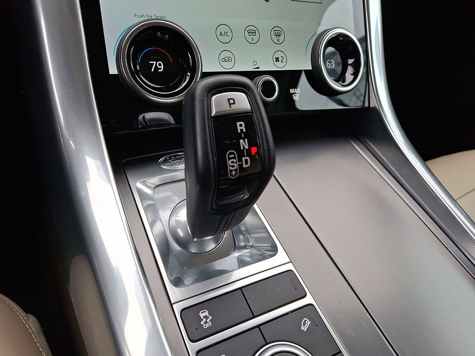 Used 2021 Land Rover Range Rover Sport SE image 26