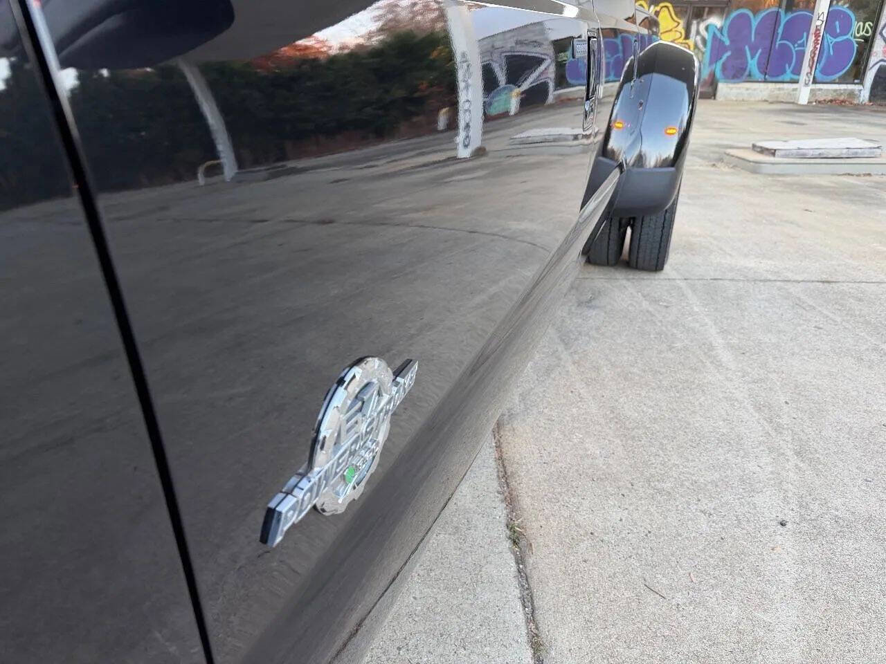 Used 2015 Ford F450 Lariat w/ Lariat Ultimate Package image 9