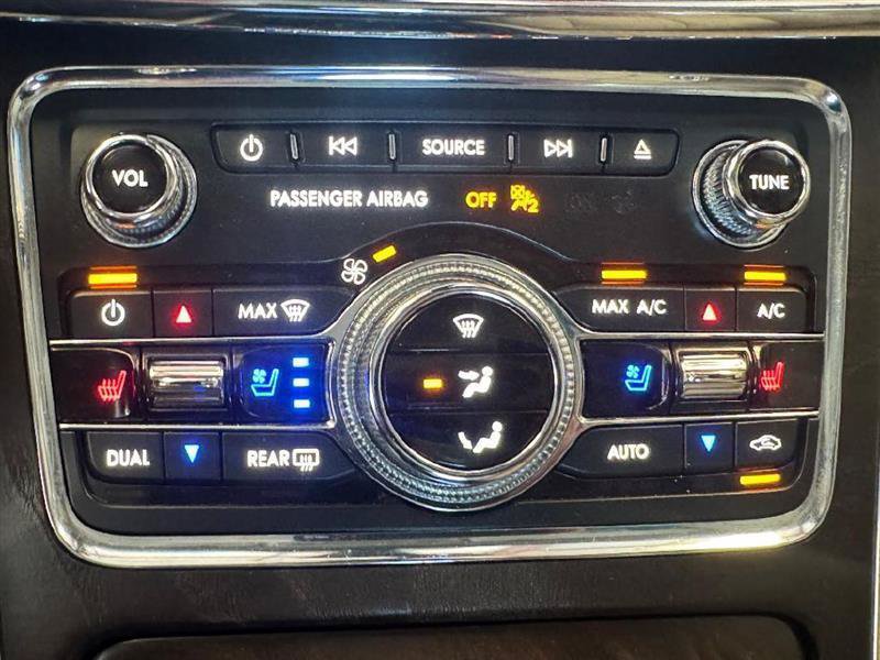 Used 2017 Lincoln Continental Reserve w/ Technology Package FWD image 37
