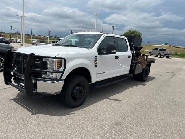 Used 2019 Ford F350 XL w/ Power Equipment Group AWD/4WD image 1