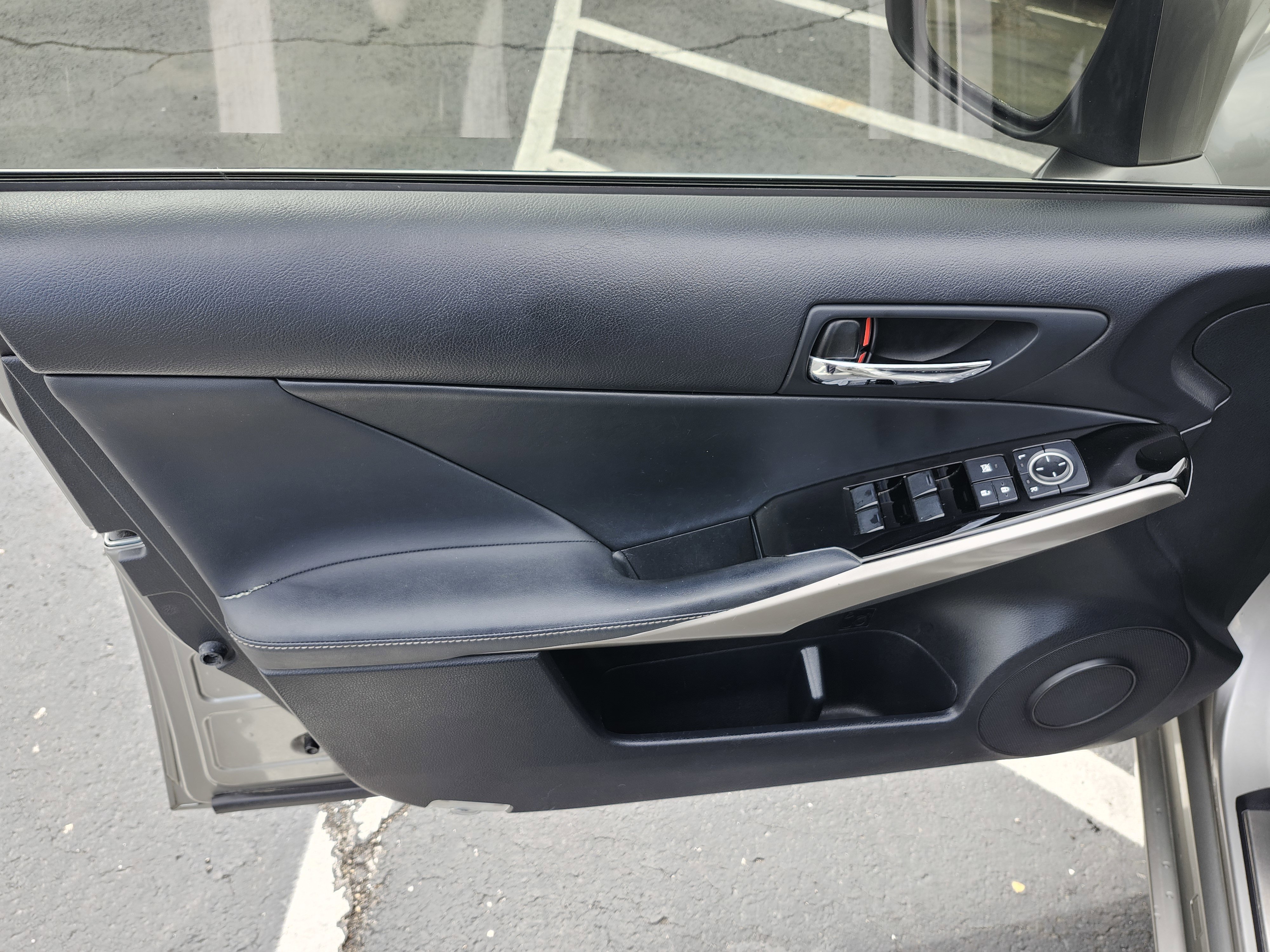 Used 2015 Lexus IS 250 AWD w/ Navigation System Package image 27
