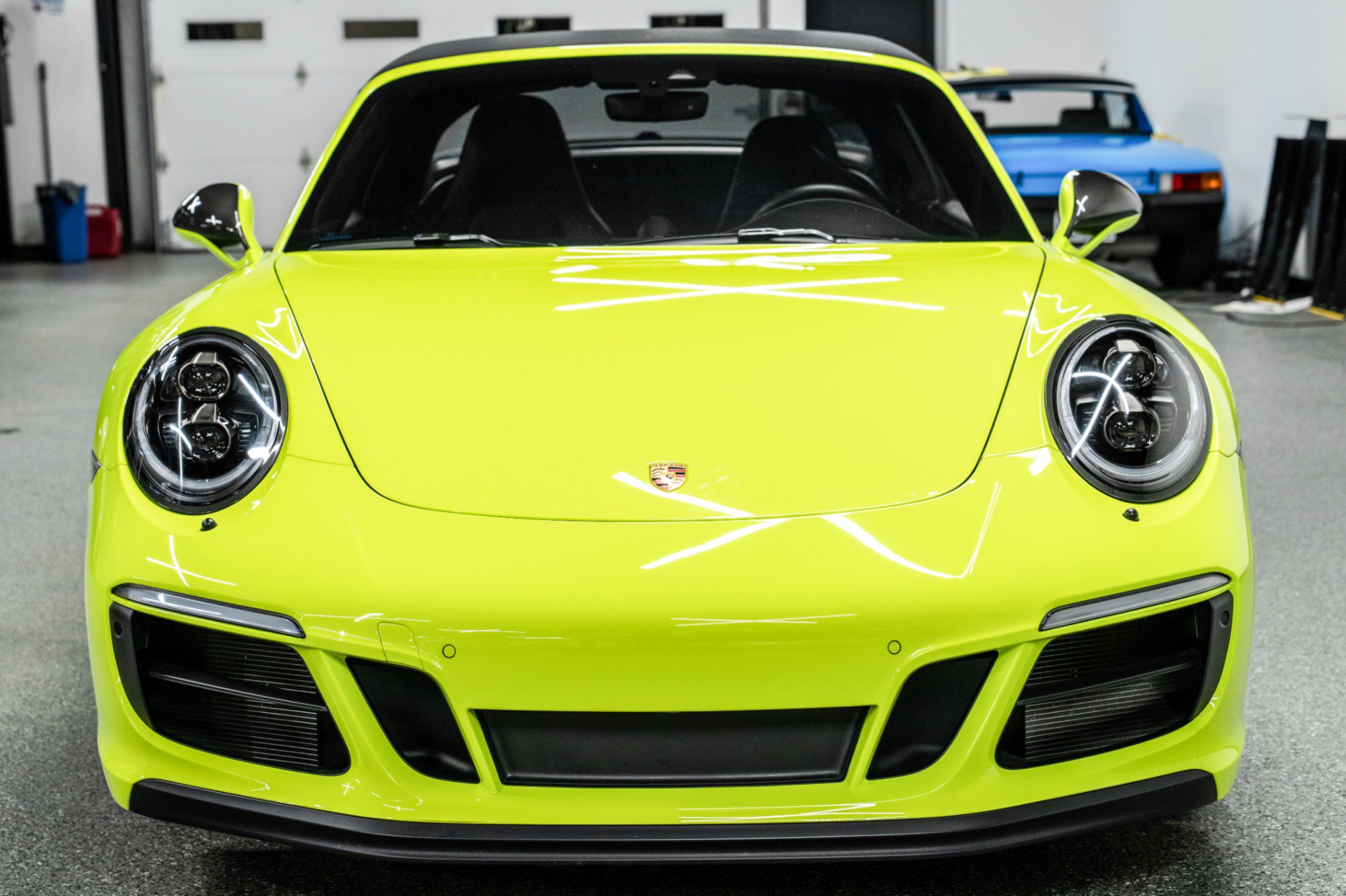 Used 2018 Porsche 911 Targa 4 GTS image 40