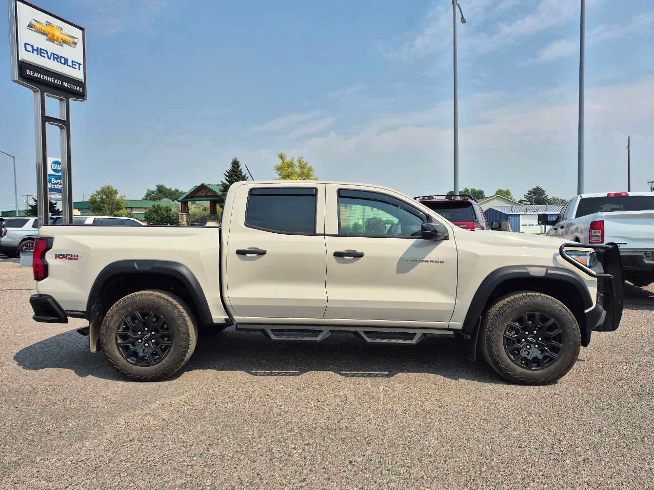 Used 2026 Chevrolet Colorado Trail Boss AWD/4WD image 2