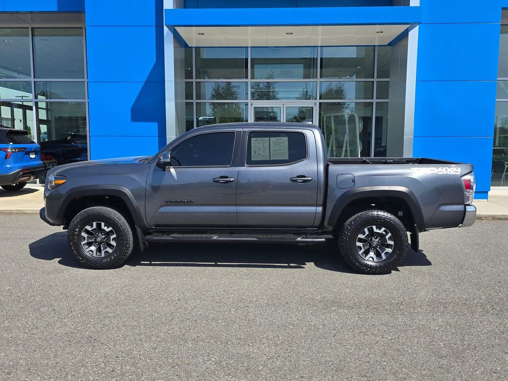Used 2023 Toyota Tacoma TRD Off-Road AWD/4WD image 2