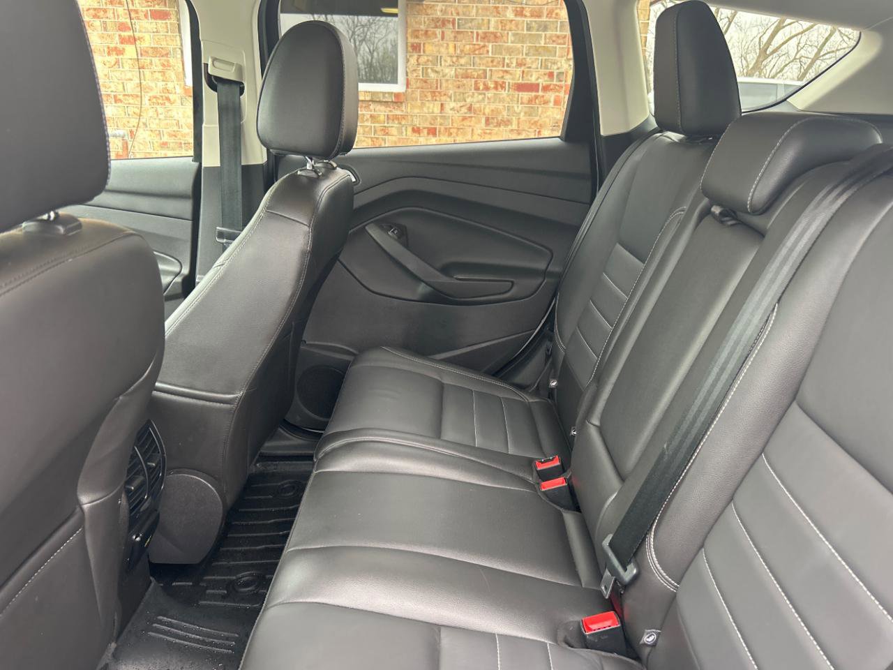 Used 2015 Ford Escape Titanium w/ Equipment Group 301A image 21