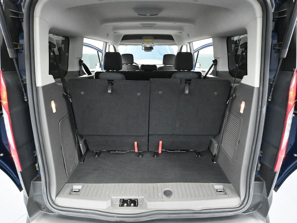 Used 2021 Ford Transit Connect XL image 40