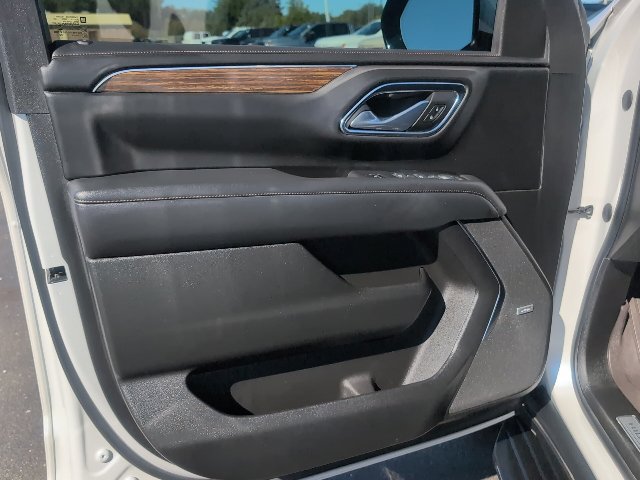 Used 2022 Chevrolet Tahoe High Country AWD/4WD image 23