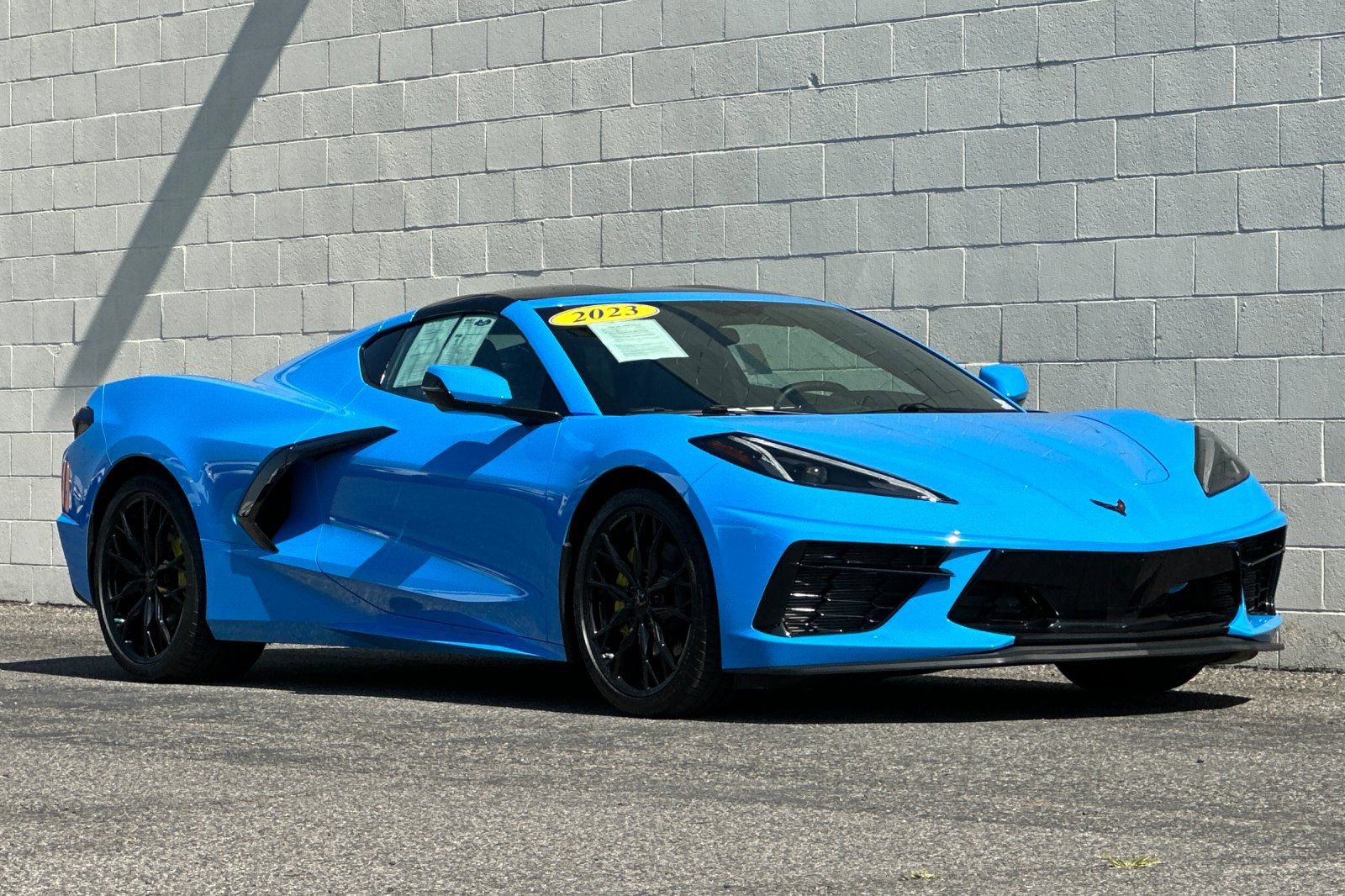Certified 2023 Chevrolet Corvette Stingray Coupe w/ 1LT RWD image 2