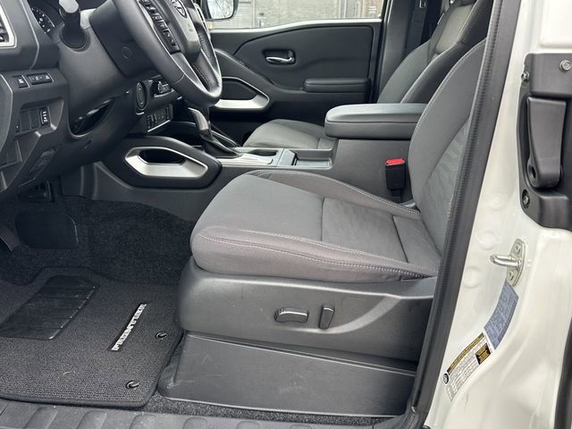 Certified 2024 Nissan Frontier SV w/ SV Convenience Package image 10