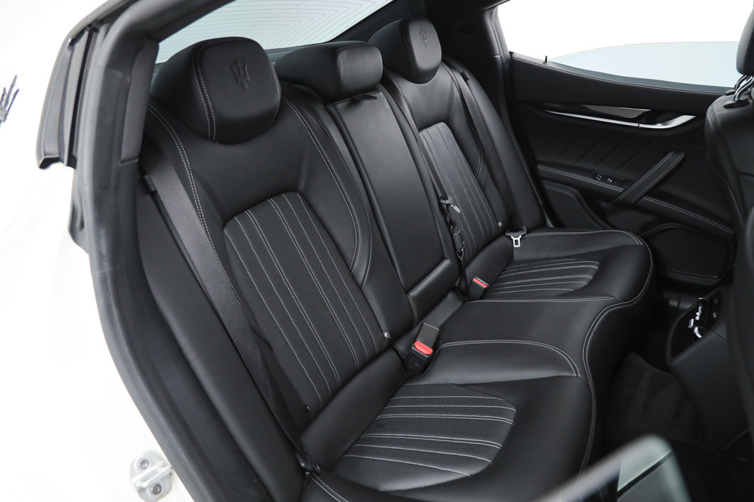 Certified 2023 Maserati Ghibli Modena Q4 AWD/4WD image 14