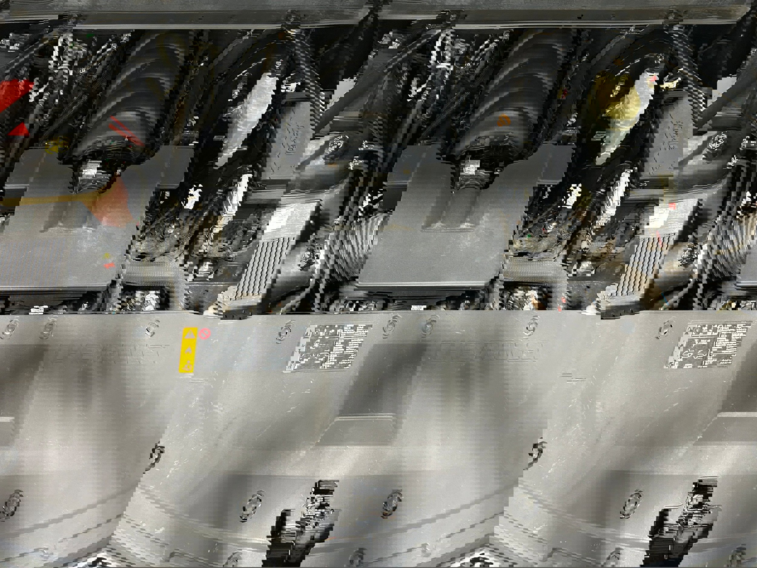 Used 2020 Chevrolet Suburban Premier image 18