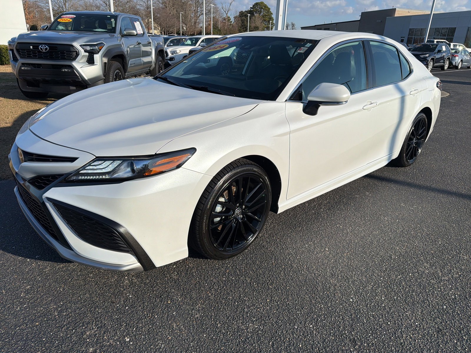 Used 2024 Toyota Camry XSE image 2
