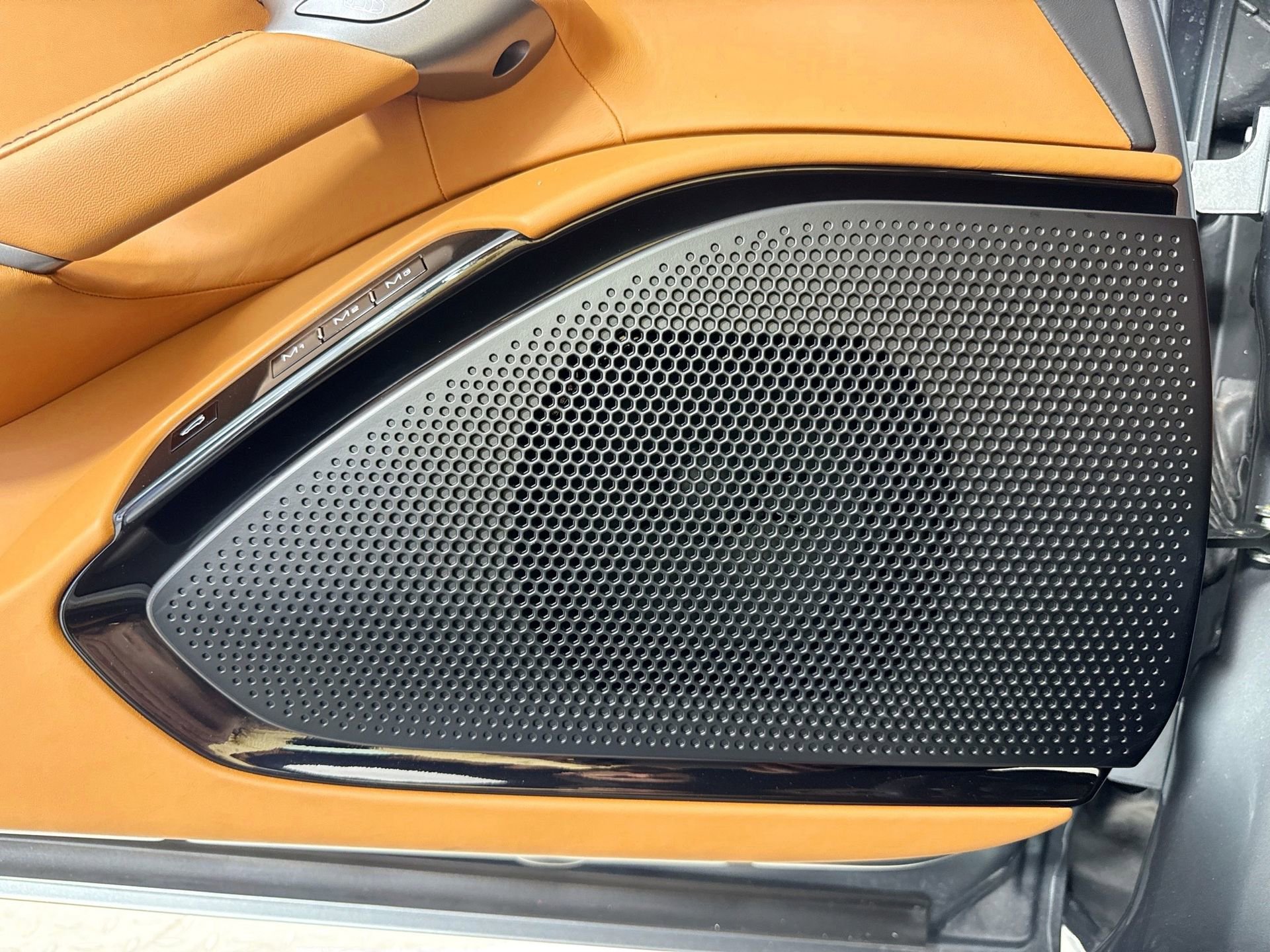 Certified 2022 Ferrari Roma Base image 17