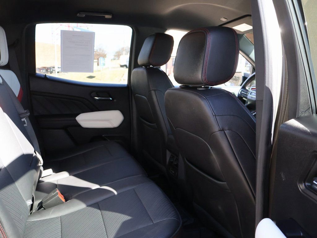 Used 2023 GMC Canyon AT4X w/ Edition 1 AWD/4WD image 13