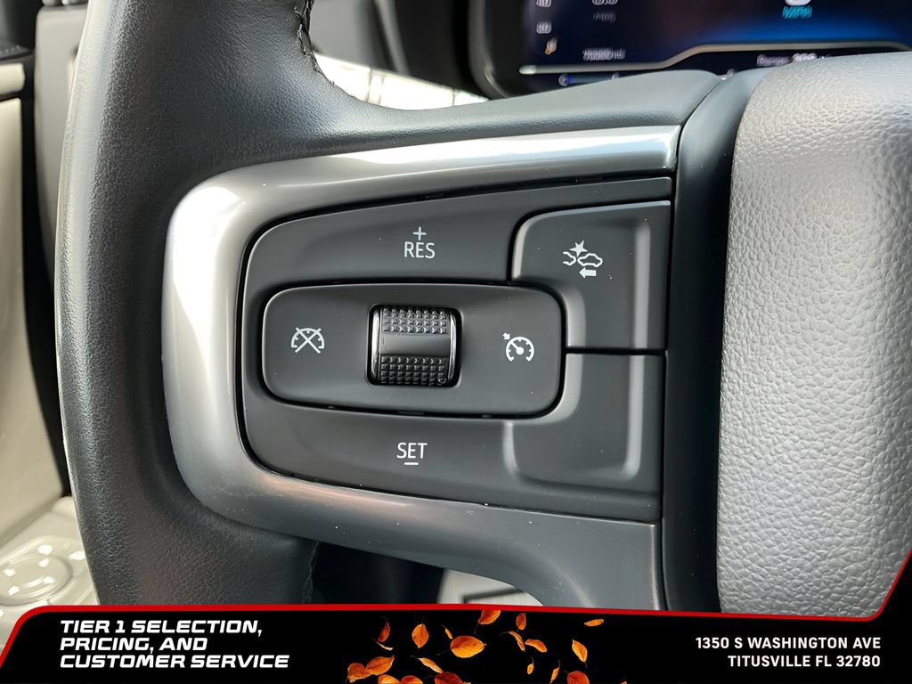 Used 2024 Chevrolet Suburban LT AWD/4WD image 29