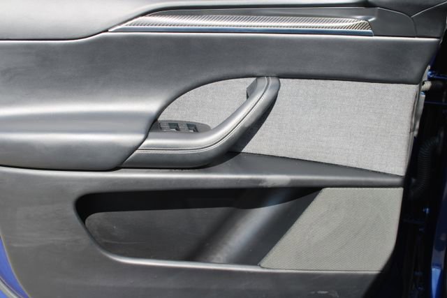 Used 2022 Tesla Model X Plaid image 18