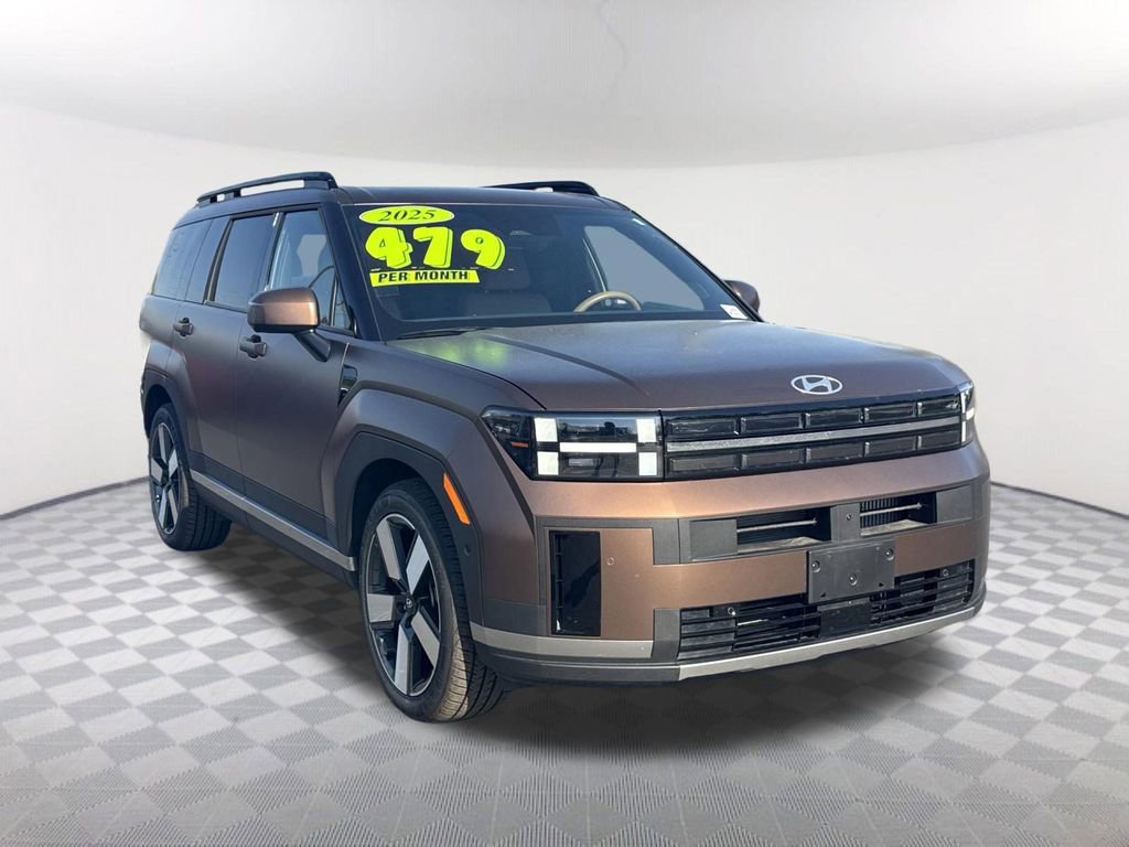 Used 2025 Hyundai Santa Fe Limited image 3