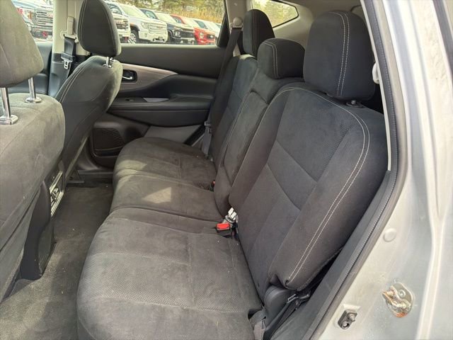 Used 2018 Nissan Murano SV w/ Premium Package image 17