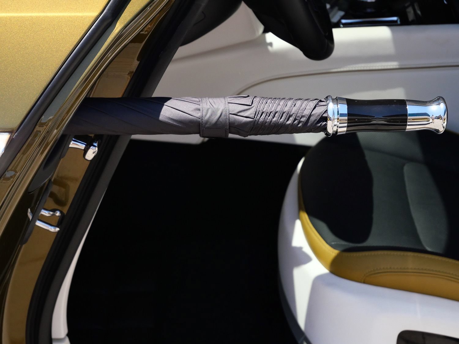 Used 2024 Rolls-Royce Spectre w/ Spectre Launch Package AWD/4WD image 6
