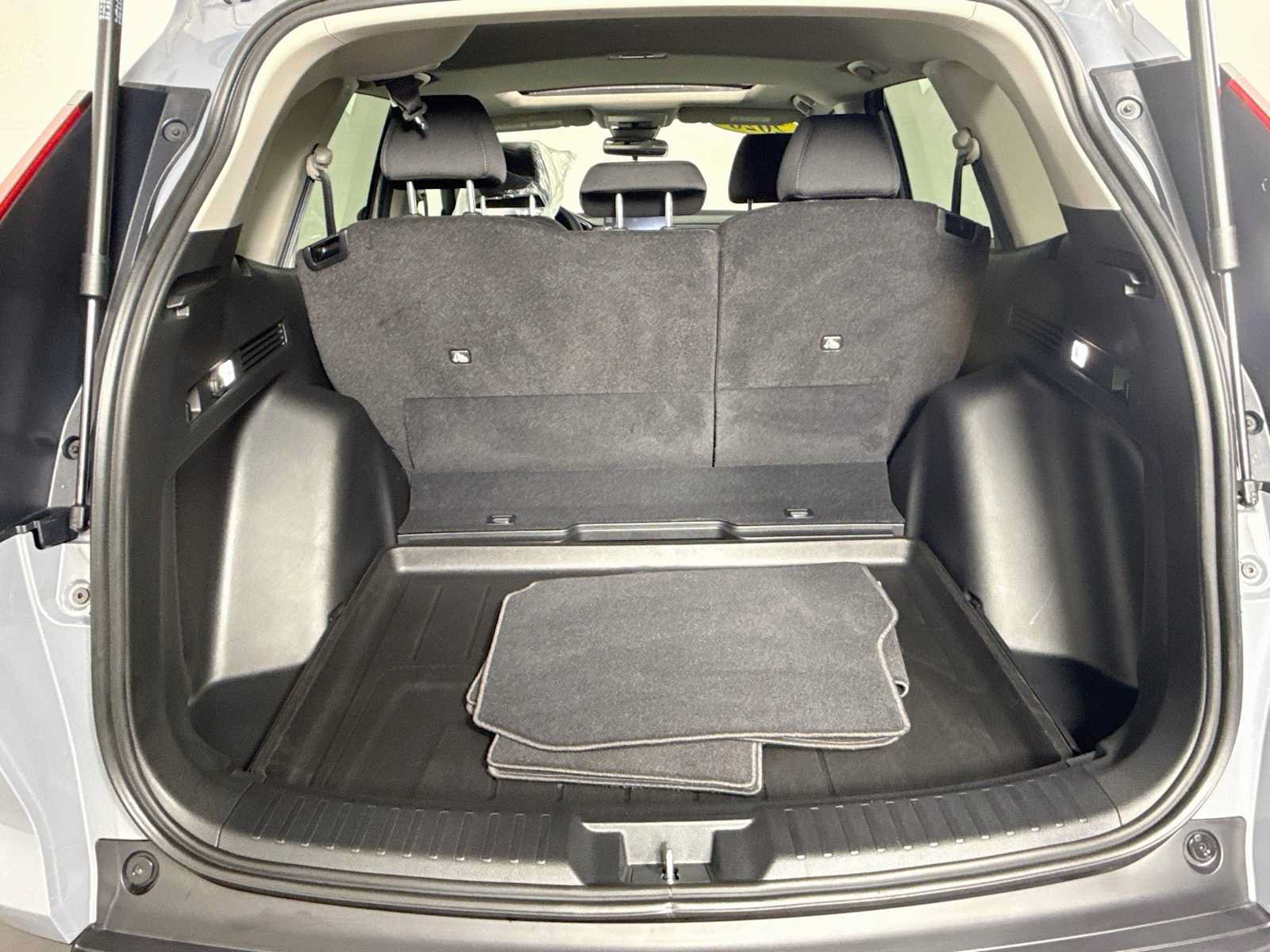 Used 2026 Honda CR-V EX image 40